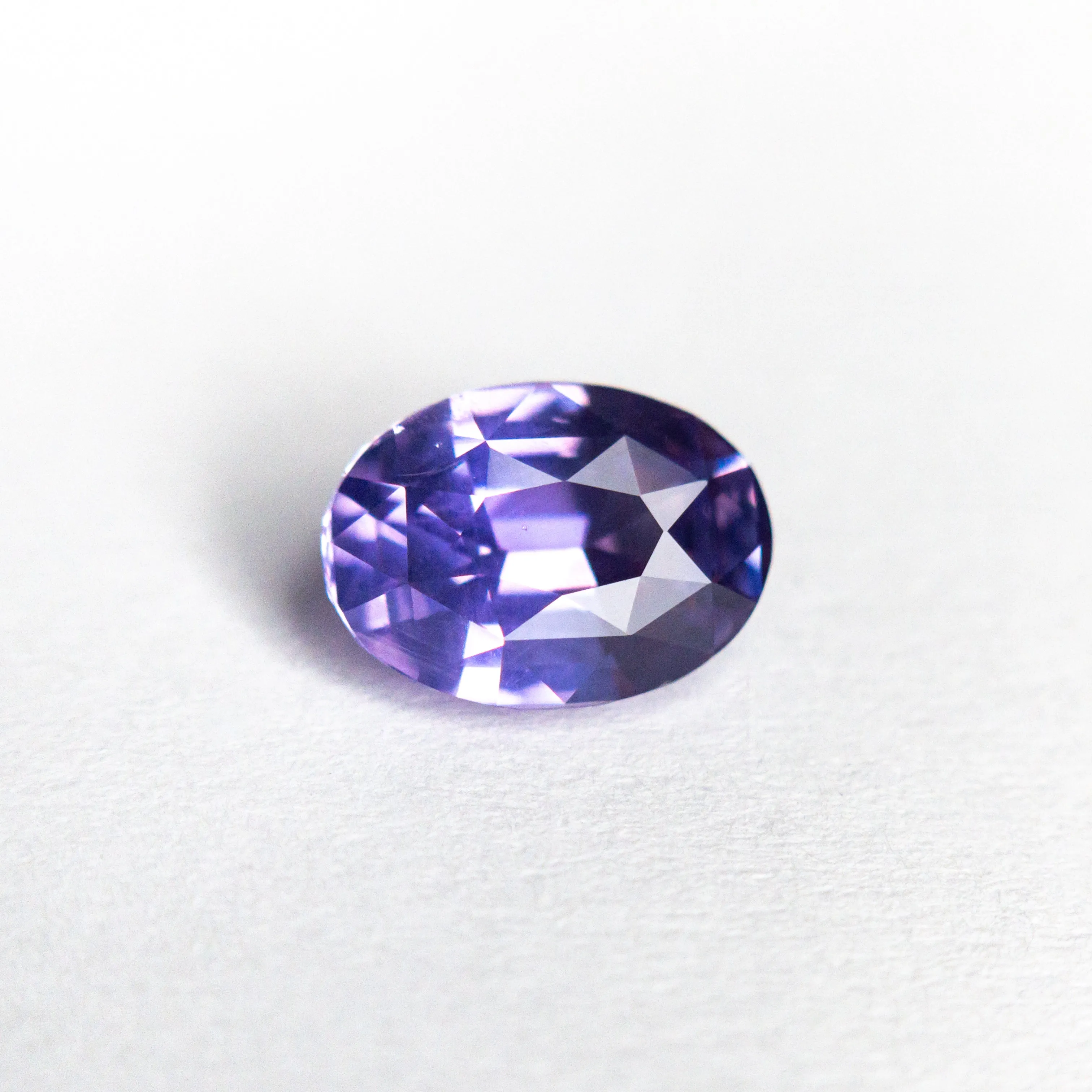 1.62ct 7.98x5.79x4.10mm Oval Brilliant Sapphire 24400-01